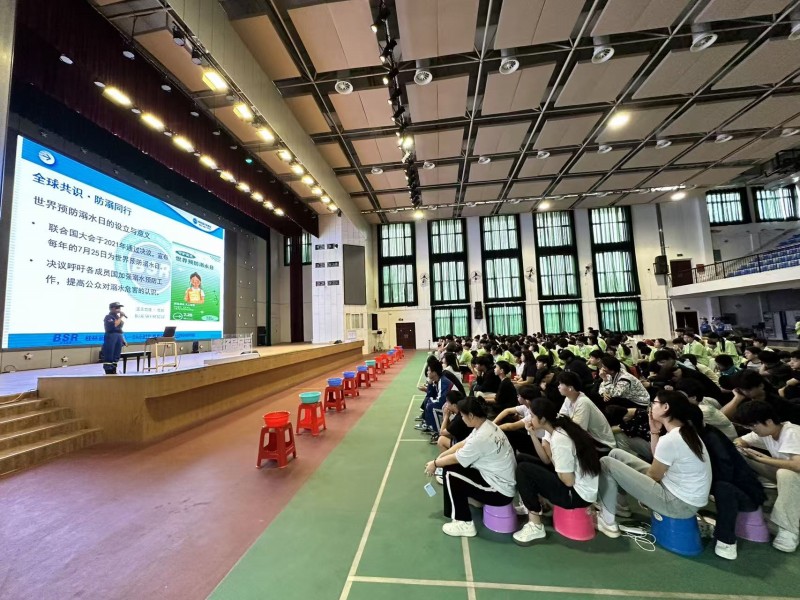我院联合多方开讲防溺水“生命必修课”